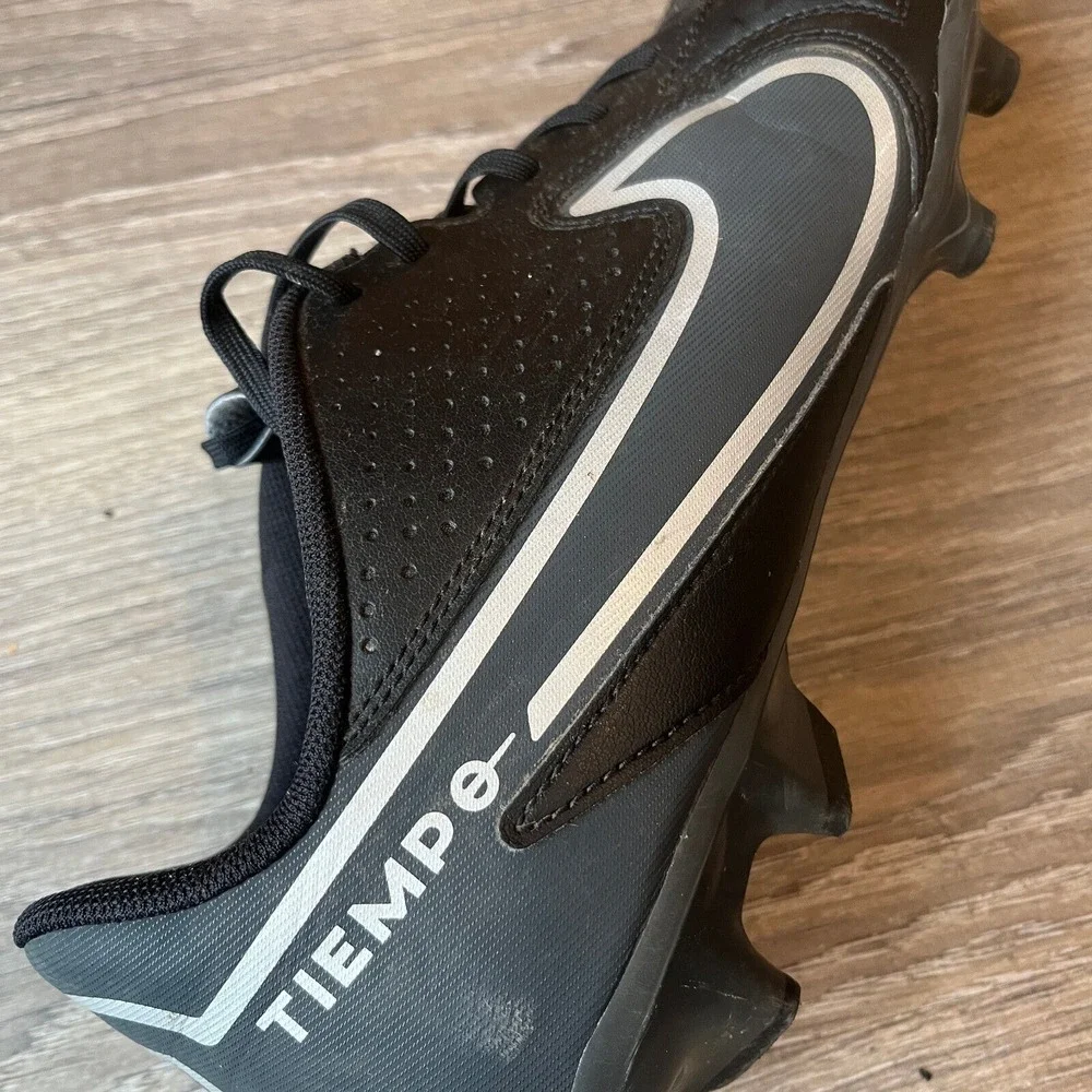 Nike Tiempo Legend‎ 9 Soccer Cleats Football Black Silver Mens 13 UK 12 EU 47.5